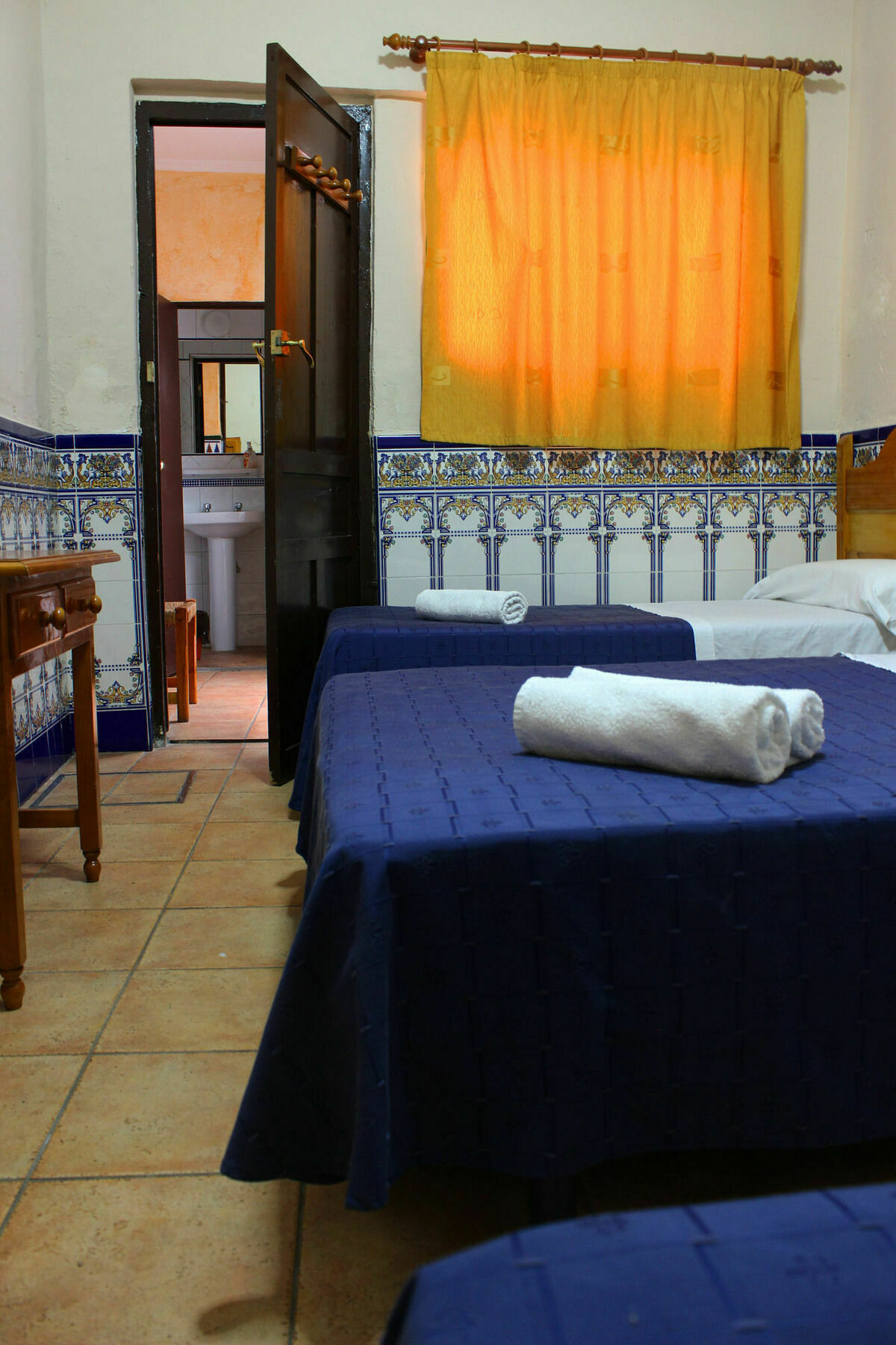 Pension Lisdos Sevilla Bagian luar foto