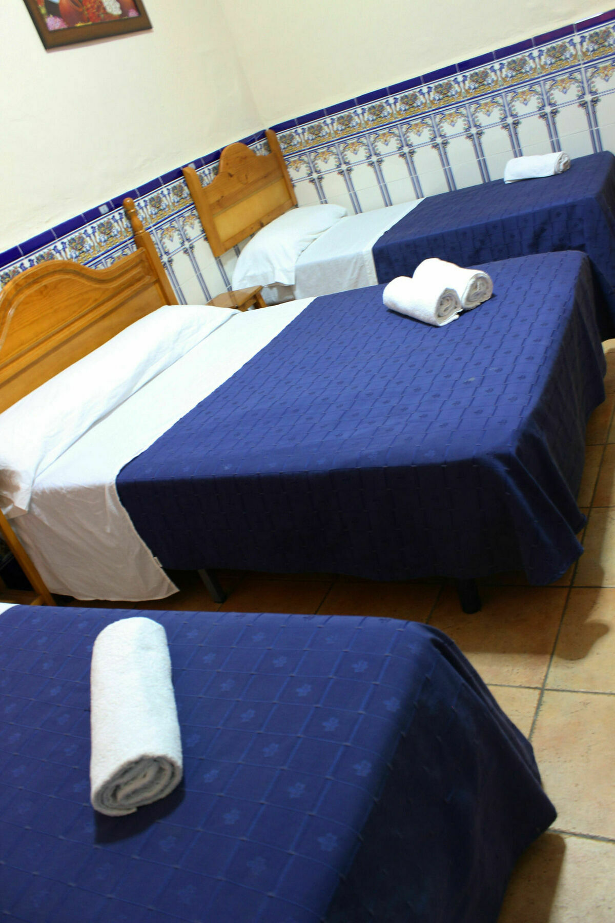 Pension Lisdos Sevilla Bagian luar foto
